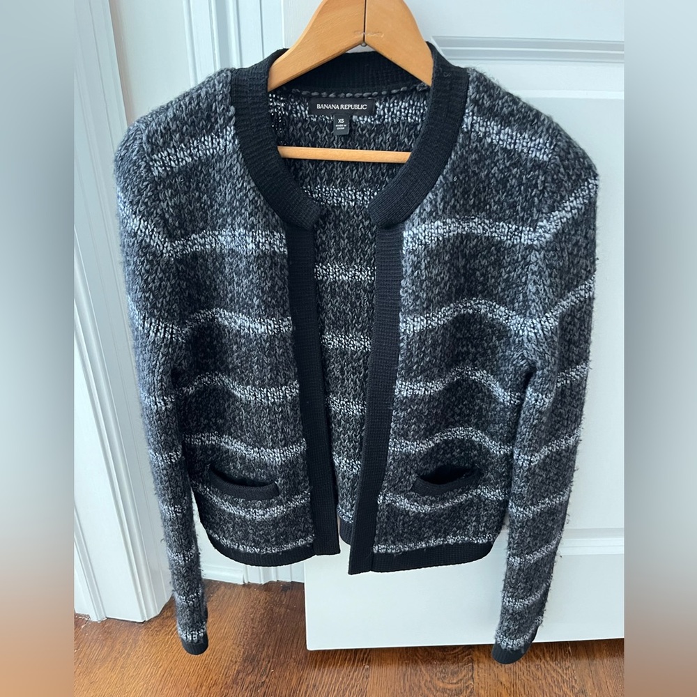 Banana republic lady sweater